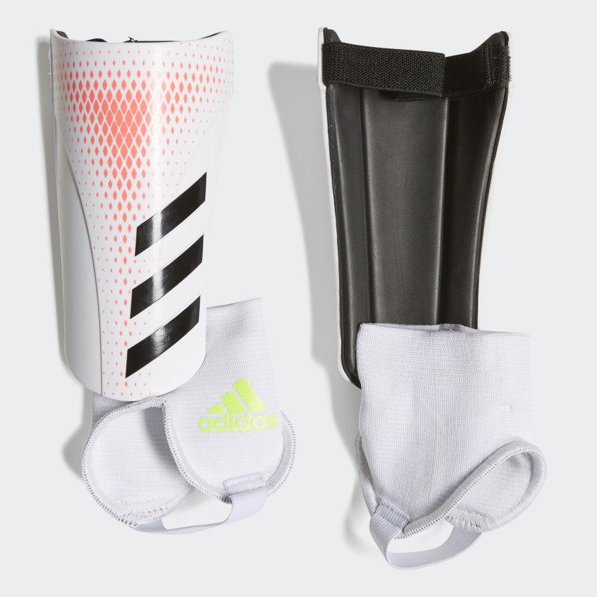 Adidas Predator 20 Match Shin Guards.