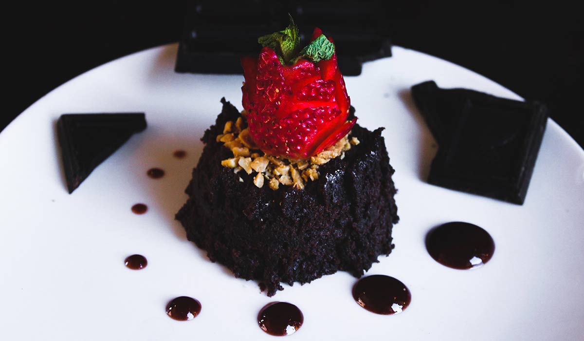 A volcano cake is very simple and impressive and everyone will enjoy it.