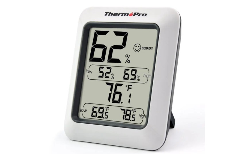 Multi functional portable room thermometer and digital hygrometer.