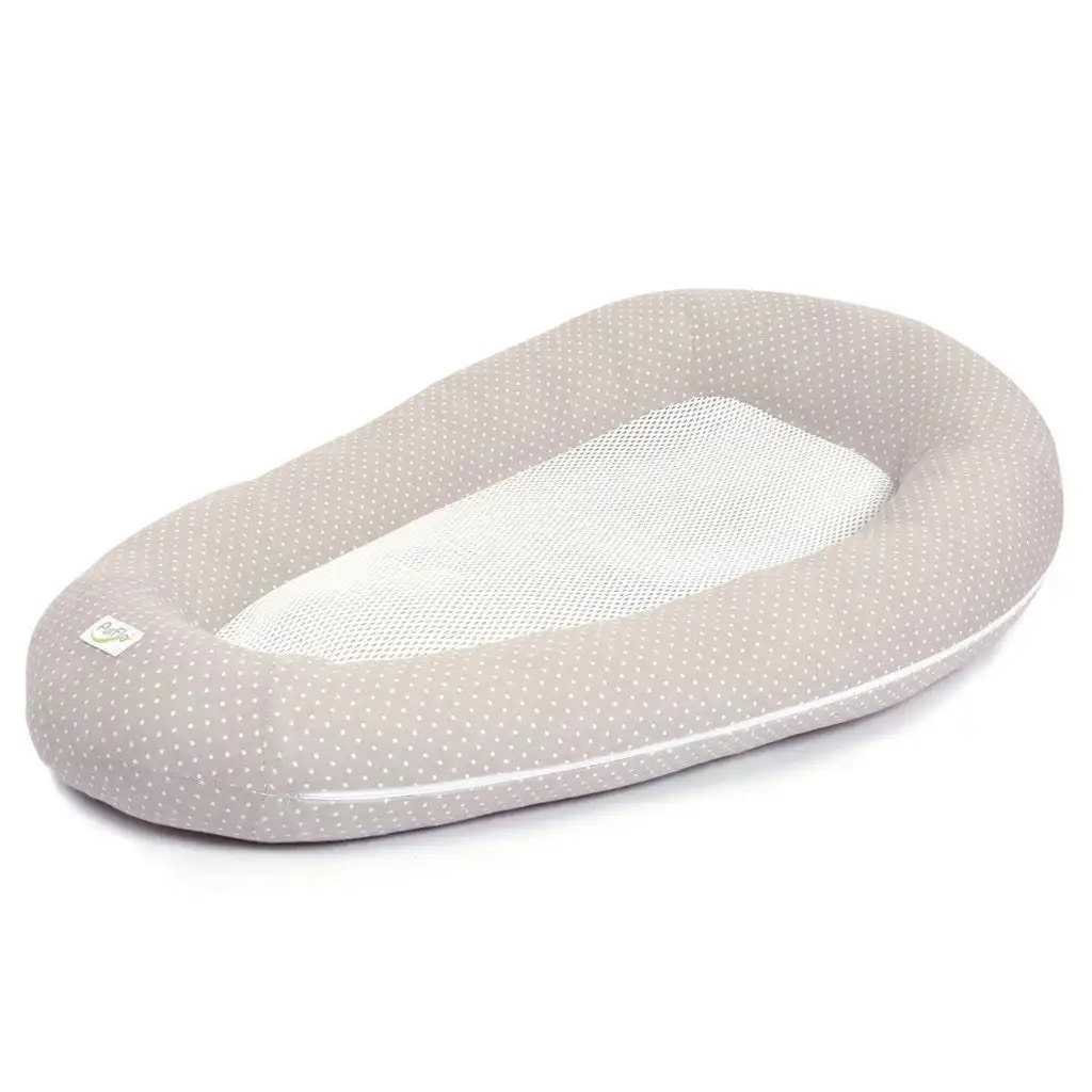 Breathable portable gorgeous polka dots nest soft truffle.