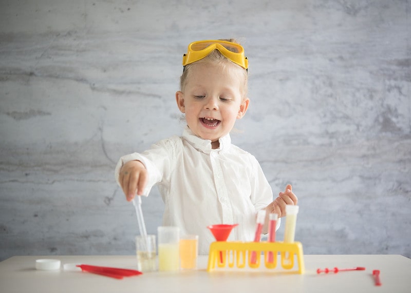 (There are many unisex names in the STEM field that you may choose for your baby.
