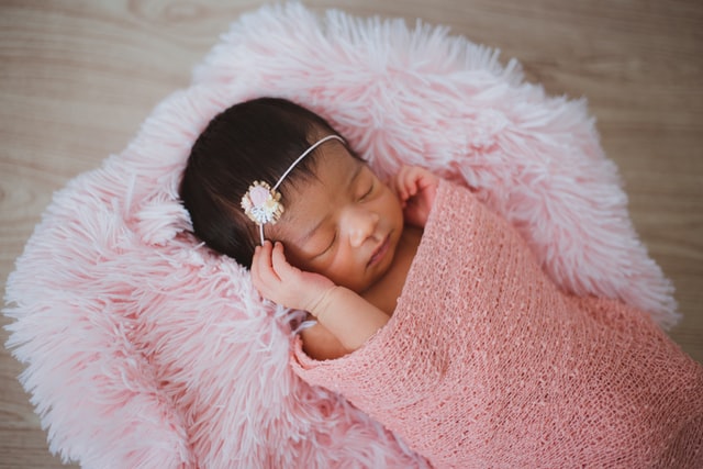(Royalty based baby names can bring an elegant charm to a kid's personality.