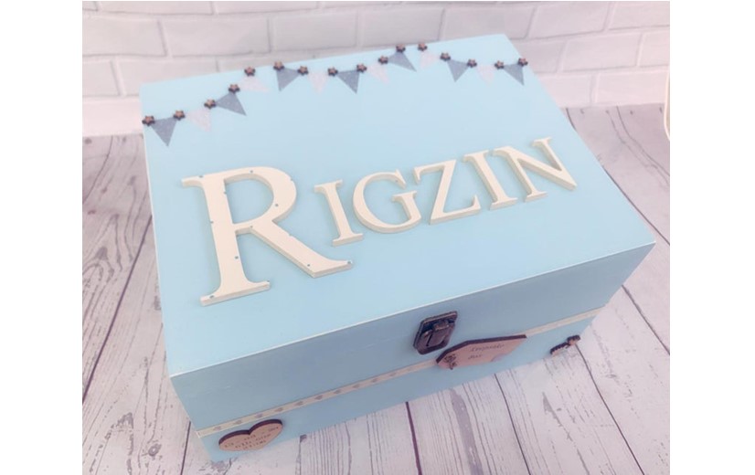 Unique personalized keepsakes base on your chosen taste.