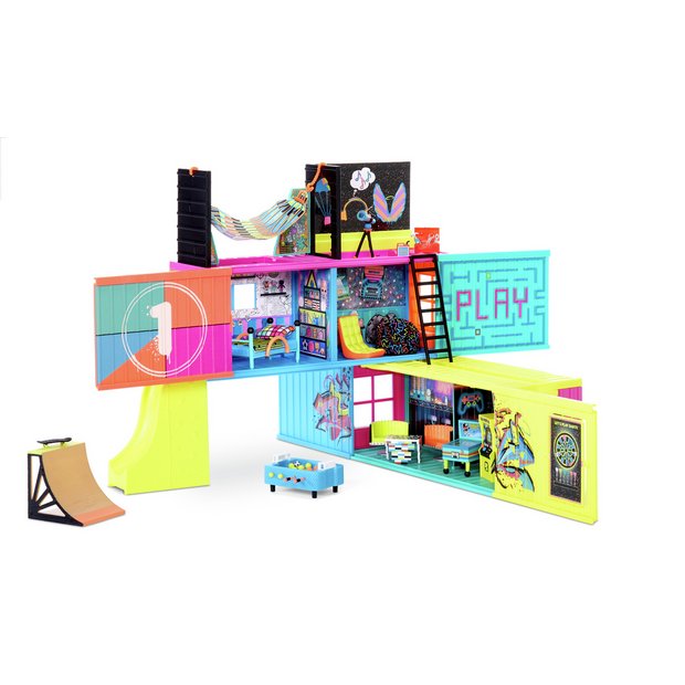 LOL Surprise Clubhouse Playset - Argos.