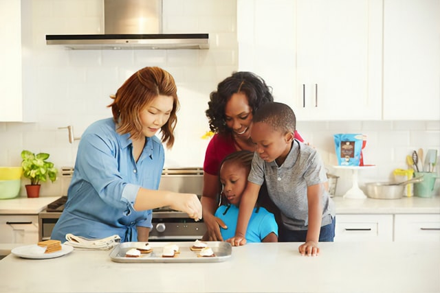 Including personal stories helps gain more likes and comments from the visitors on the web.