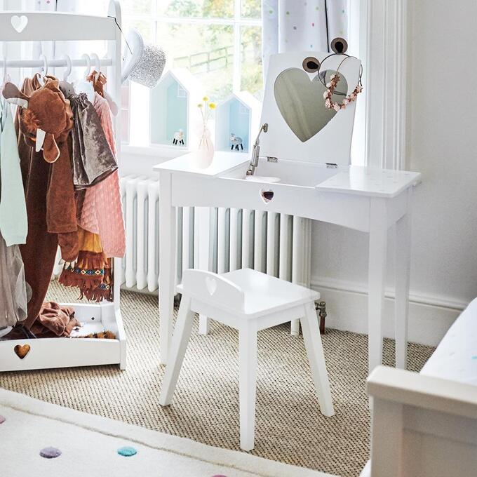 Sweetheart Dressing Table and Stool Set