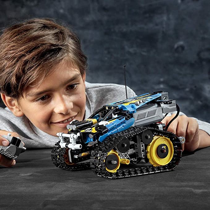 LEGO Technic Remote Control Stunt Racer Toy Car.