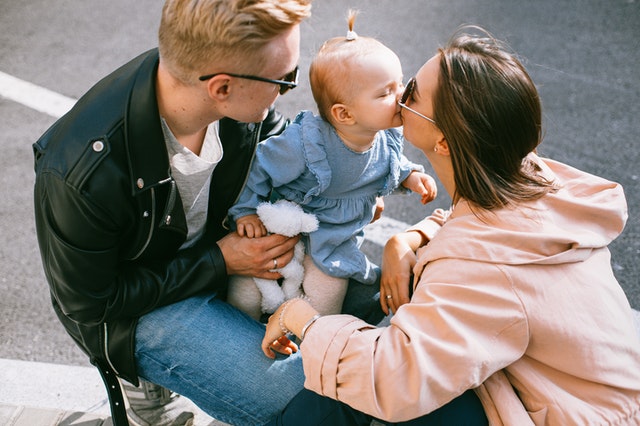 (Tough parents like to choose powerful baby names.)