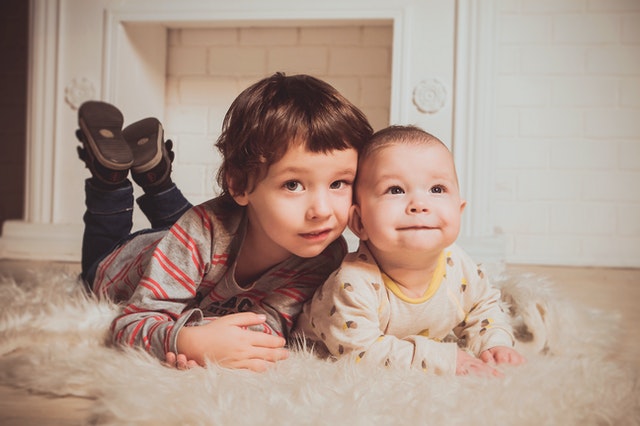 Arabic last names are based on family, tribe, or habitation.)