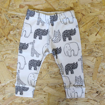 Martha and Hepsie Unisex Monochrome Baby Leggings.