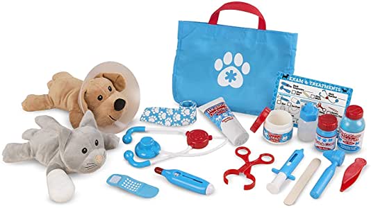 Melissa & Doug Examine n Treat Pet Vet Playset.
