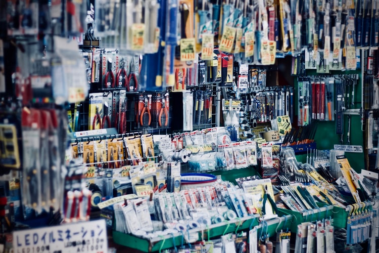 There are a number of power tools available