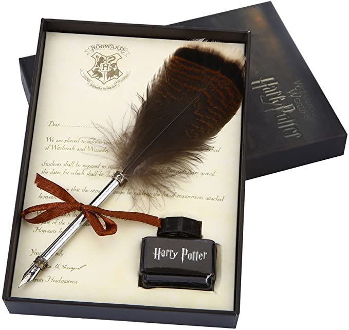 Harry Potter Antique Feather Dip Pen Set.