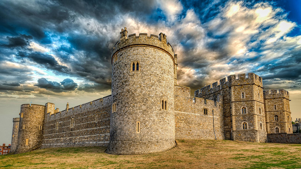 Windsor Castle is open to visitors now.