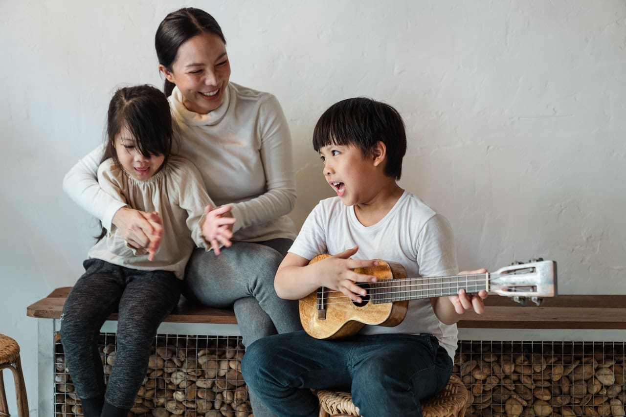 Funny jokes about music can be very entertaining for kids.
