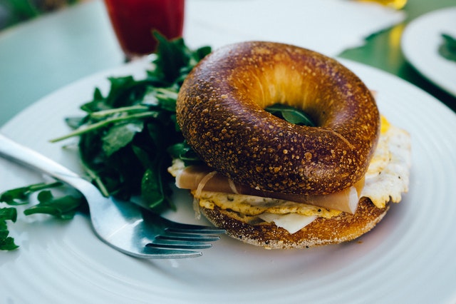 Have a plain bagel and up your bagel humor with our bagel joke and puns.