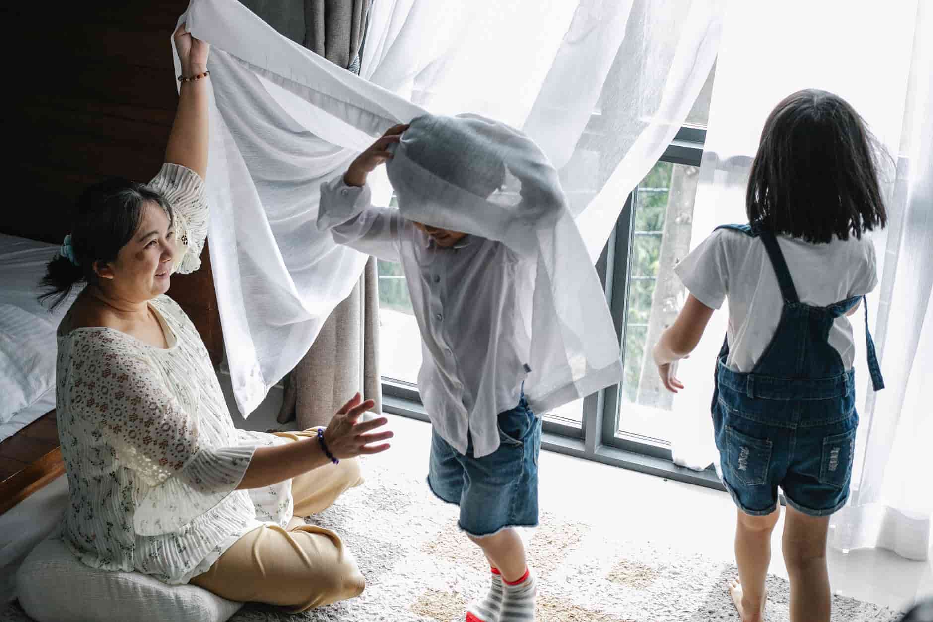 How much attention a child gets from their parents can impact their sense of self