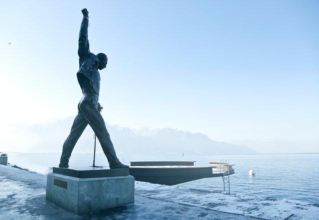 Switzerland is home to statue of Freddie Mercury overlooking a lake.