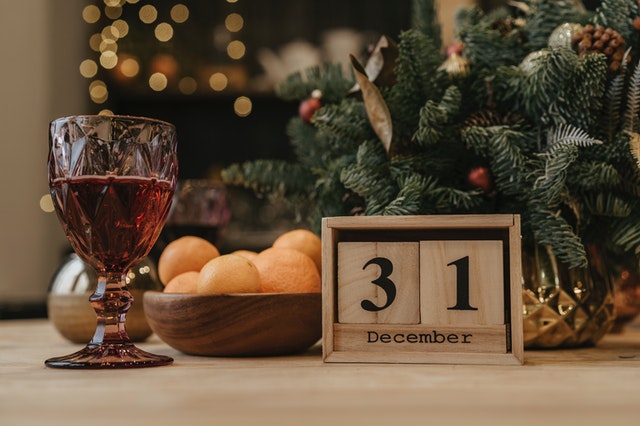 One liners and captions can make your new year memorable.