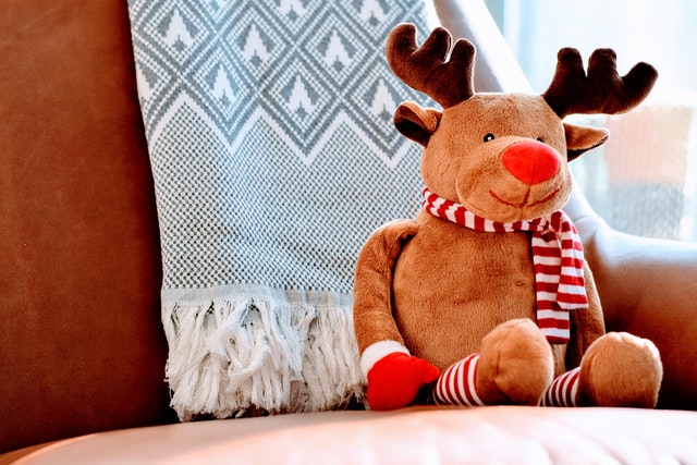 There are also reindeer characters in 'The Santa Clause' film.
