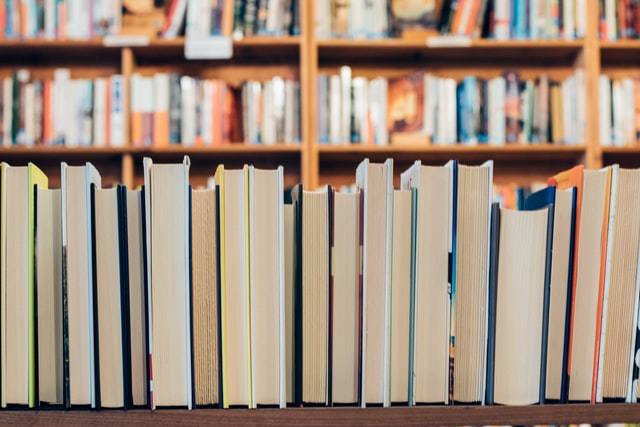 One of her most acclaimed novels, 'White Teeth', was an instant bestseller!