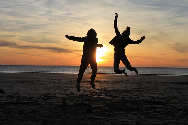 Good people cheer up our lives.
