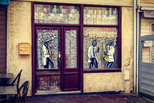 Louis Armstrong, a role model to learn.