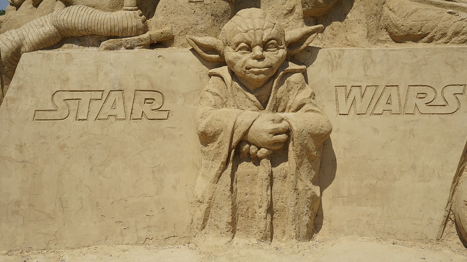 Best quotes from Luke Skywalker and Yoda quotes about hope.