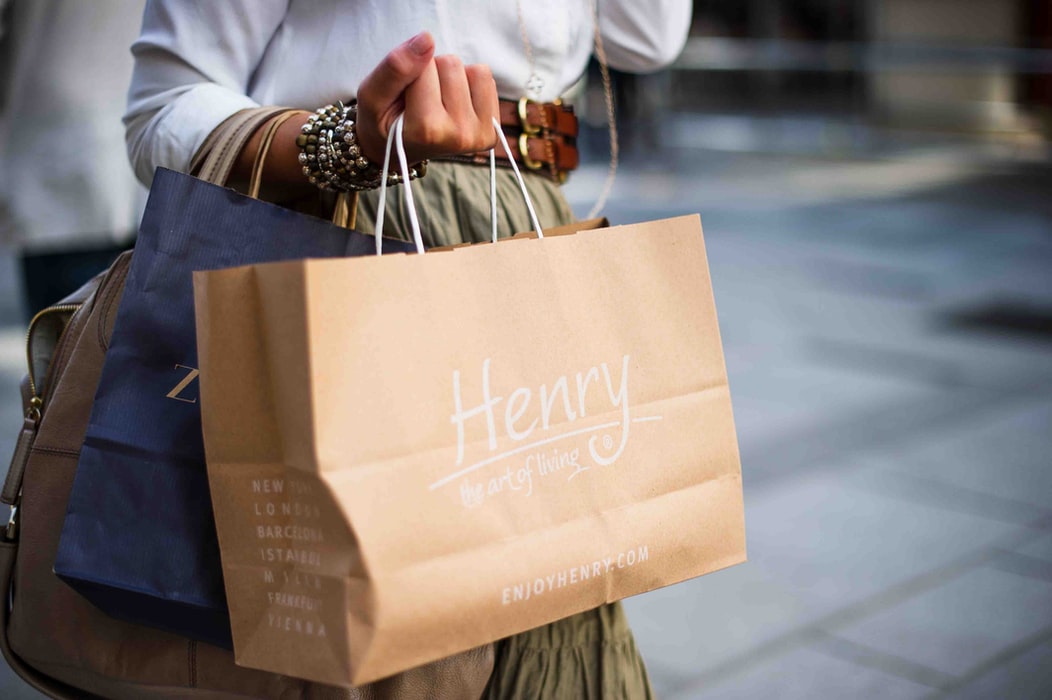 People love to laugh at popular shopping quotes.