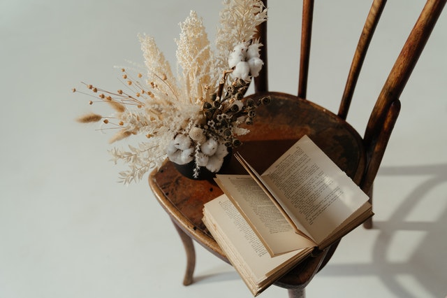 Neil Gaiman books enjoy a great fan following.