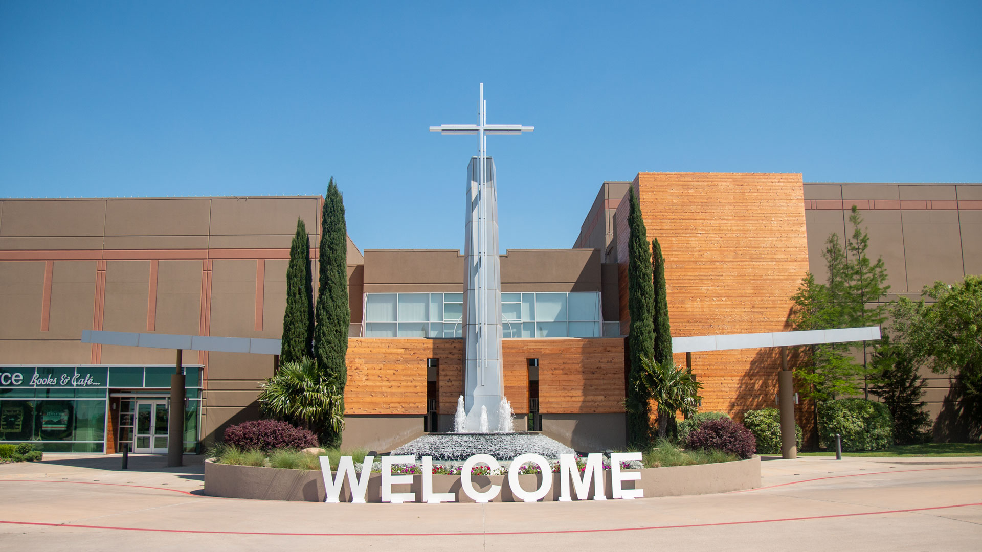 Fellowship Church Grapevine With Pastor Ed Young