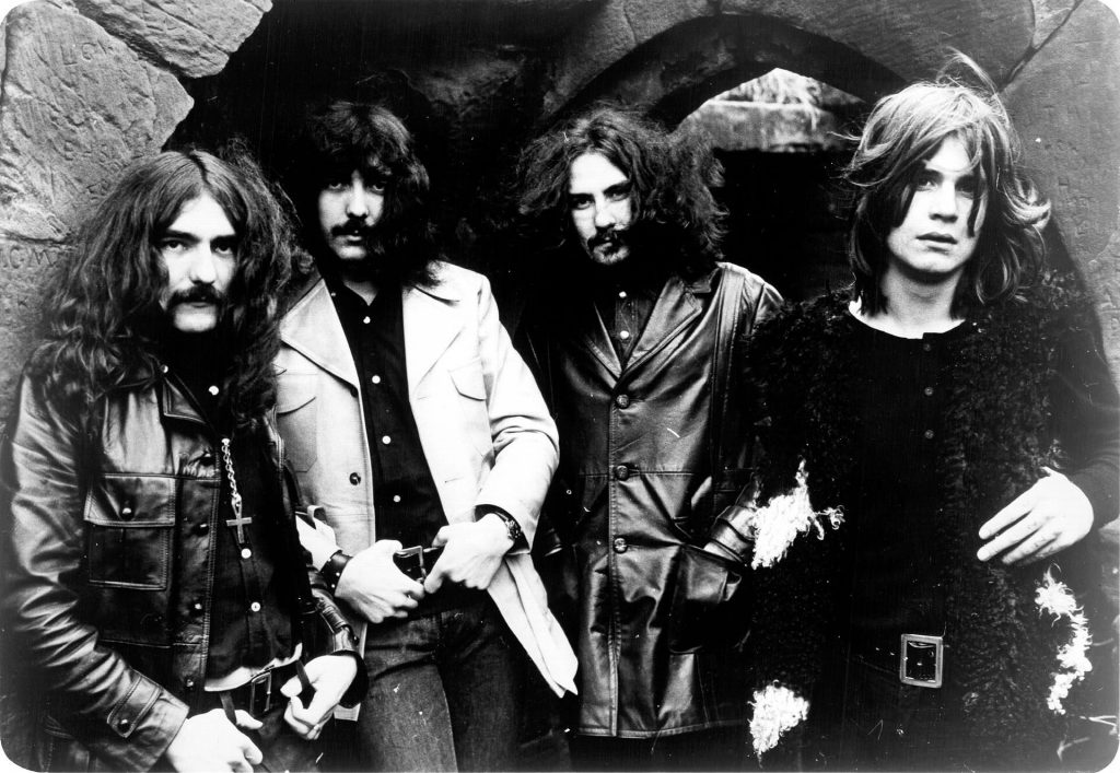 Black Sabbath en 1970 - De gauche à droite : Geezer Butler, Tony Iommi, Bill Ward, Ozzy Osbourne.