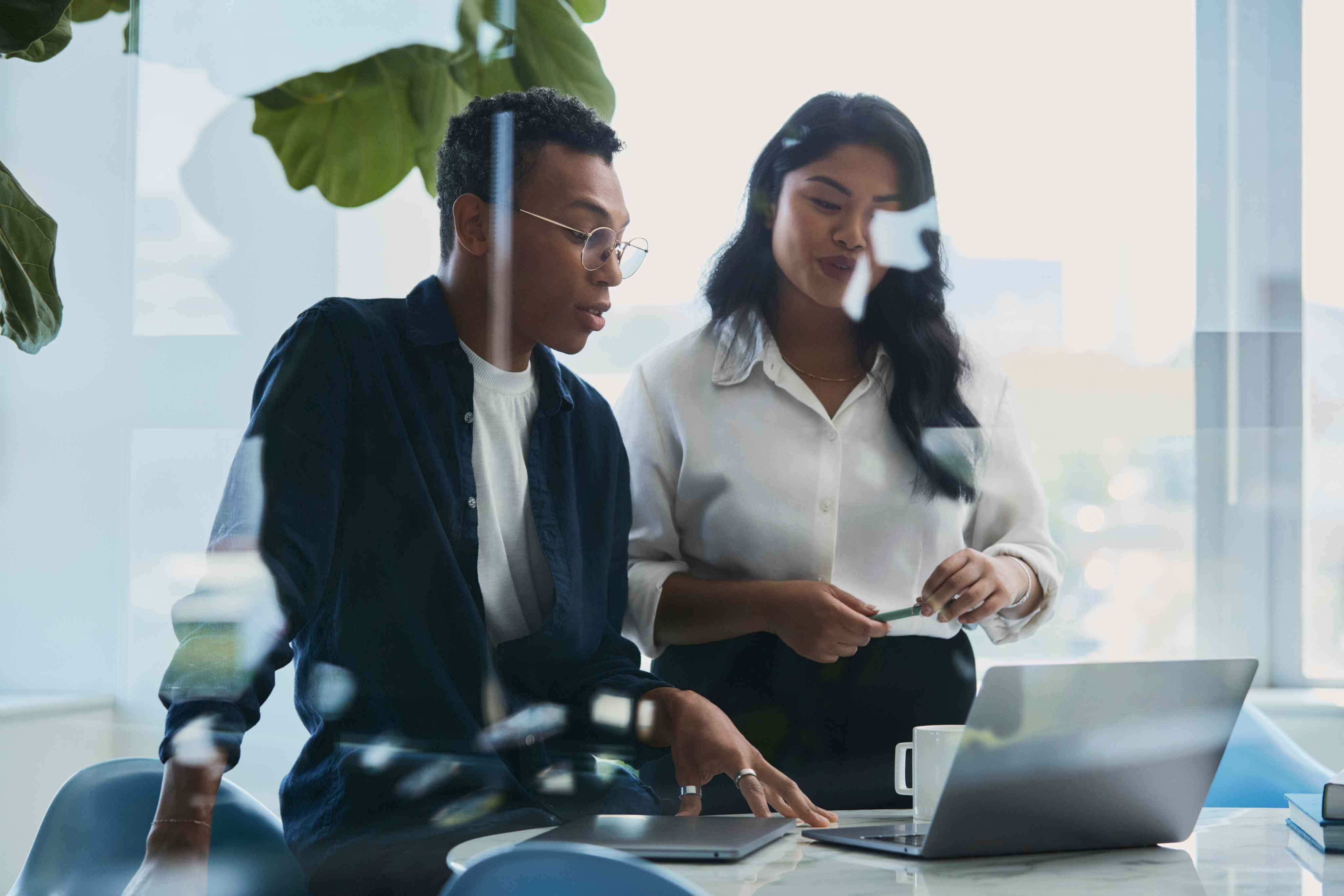 10 Benefits of Employee Retention for Businesses