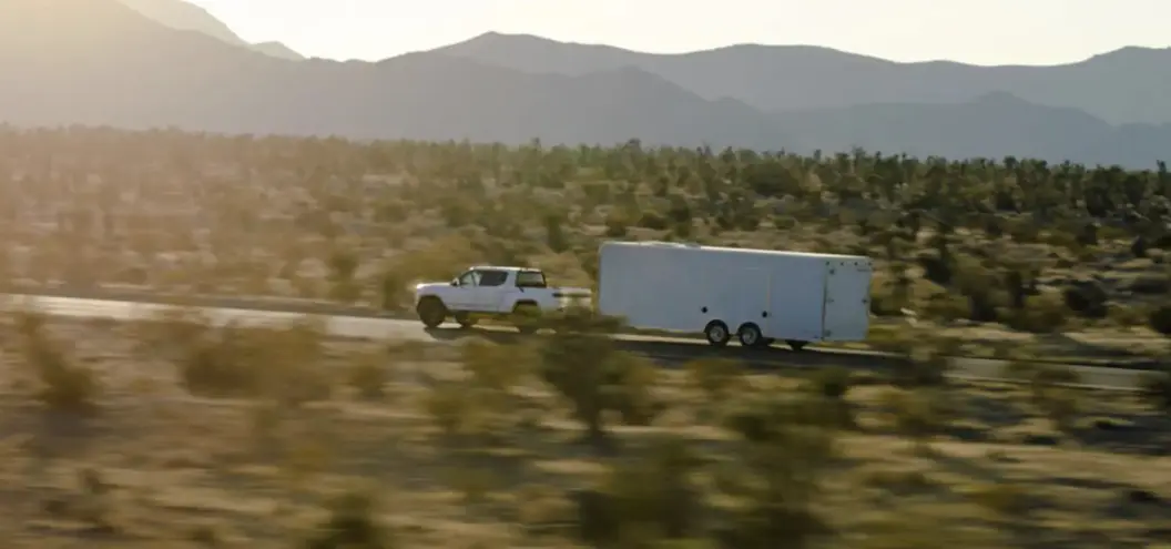 rivian pulling a trailer