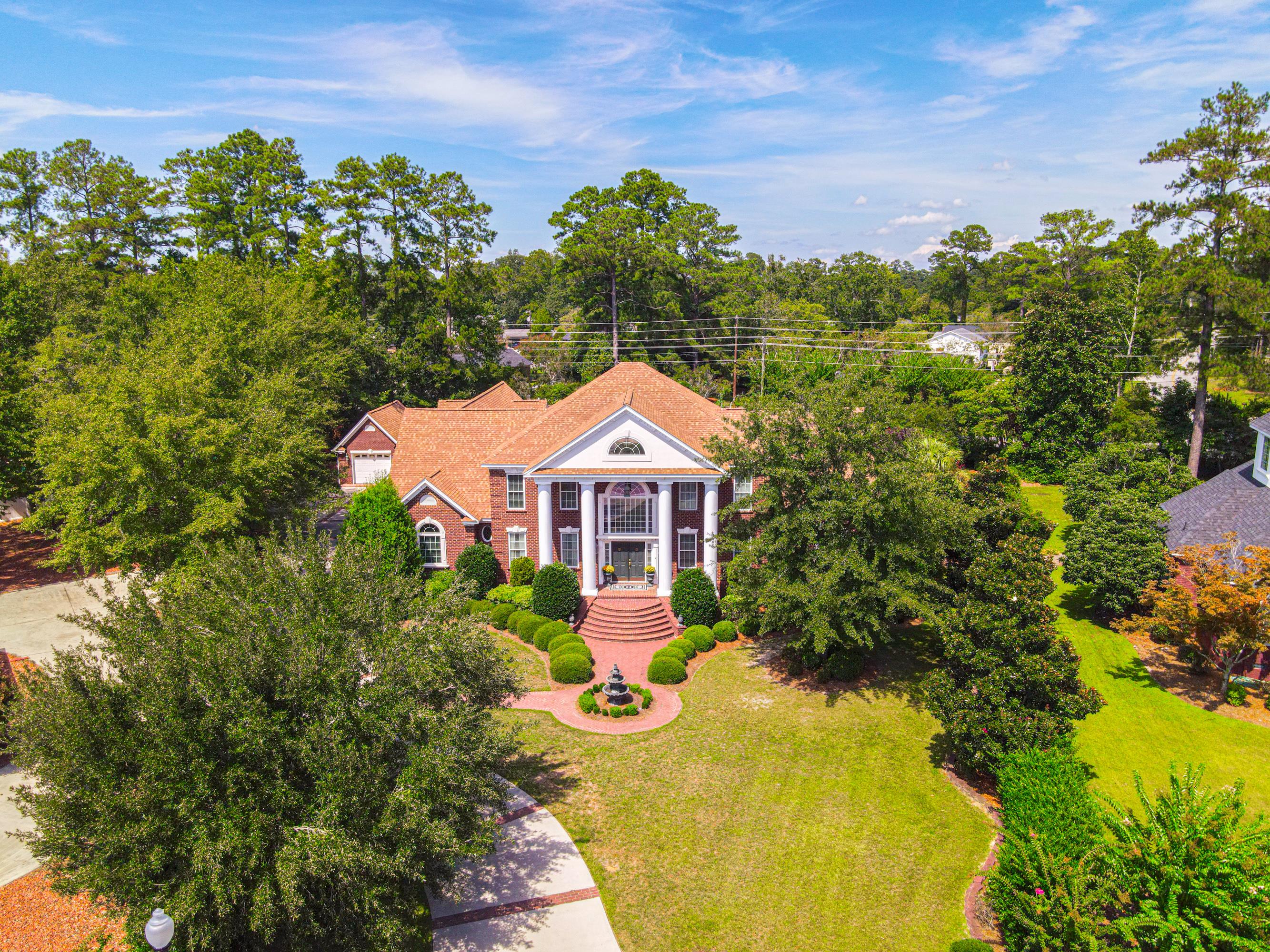 5 Bedroom, 3.5 Bathroom Home Florence, SC, 29505 Crosson & Co.