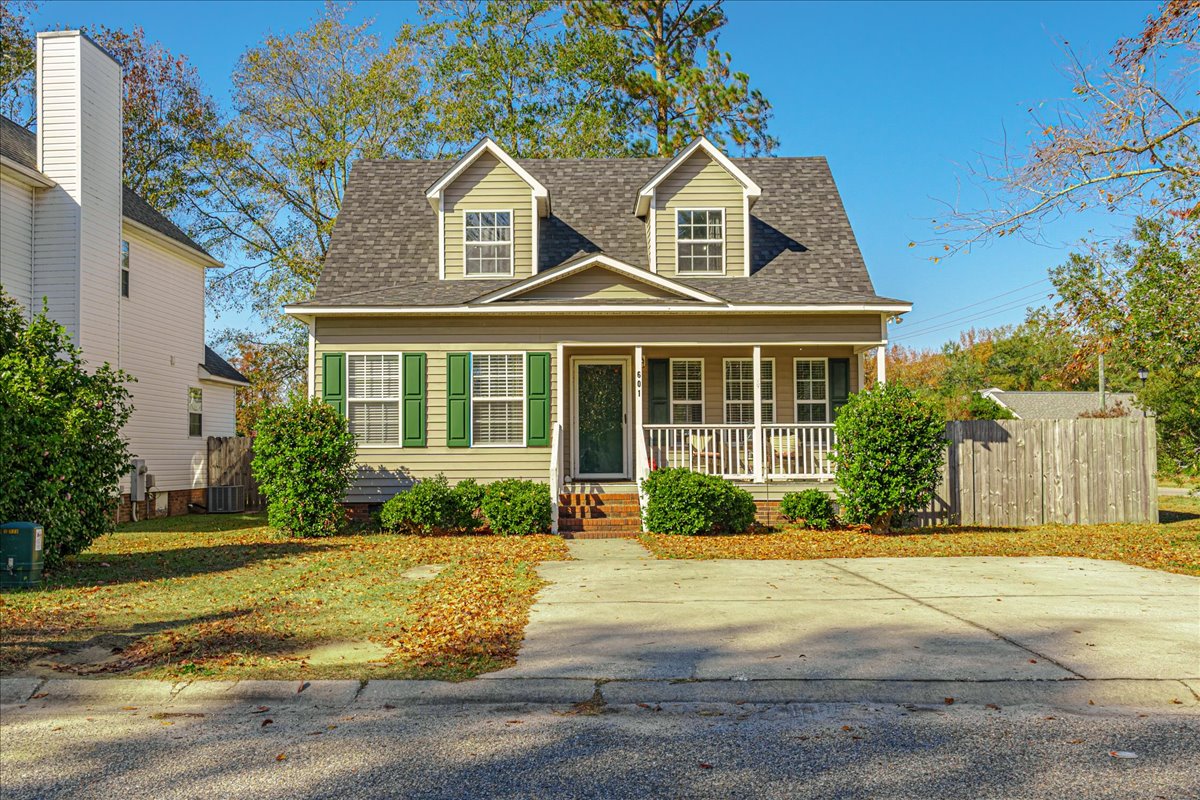3 Bedroom, 2 Bathroom Home Florence, SC 29505 Crosson & Co.