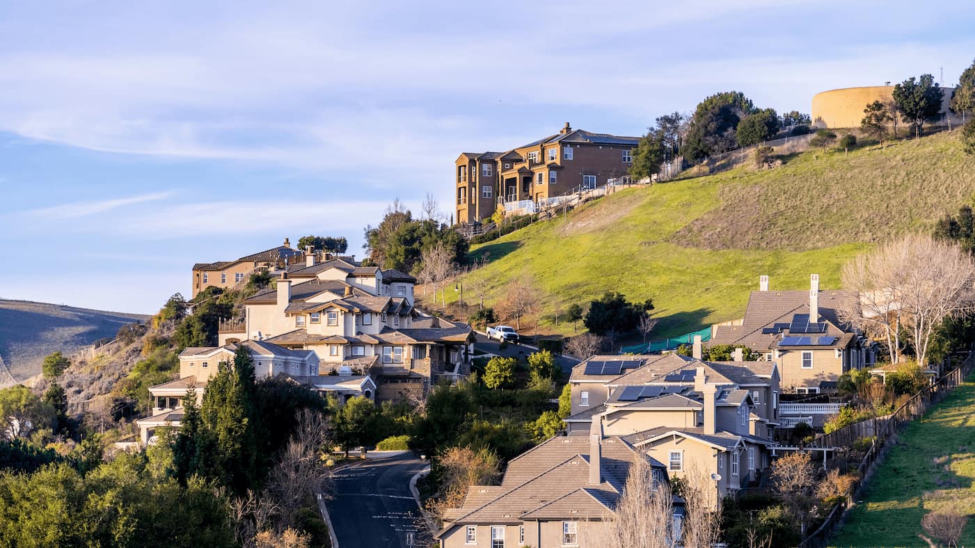 Hayward property management services for your rental home