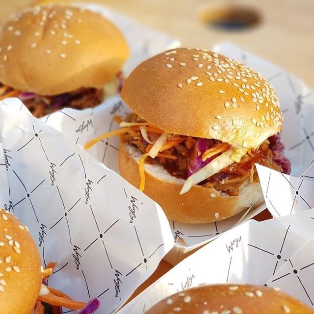 Woofys catering - Corporate Catering Carts