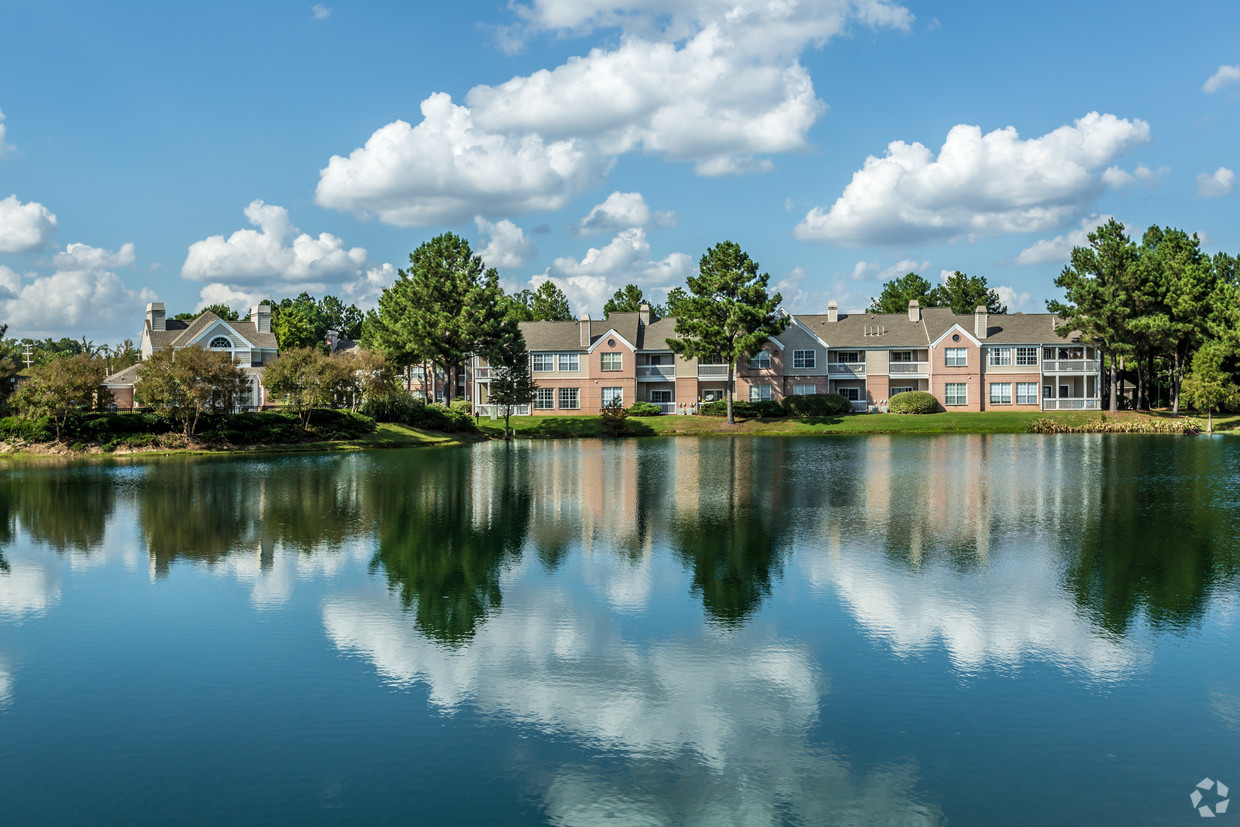 SandhurstApartmentManagement