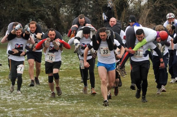 Wife Carrying World Championships งานแข่งขันสำหรับคนรักเมีย