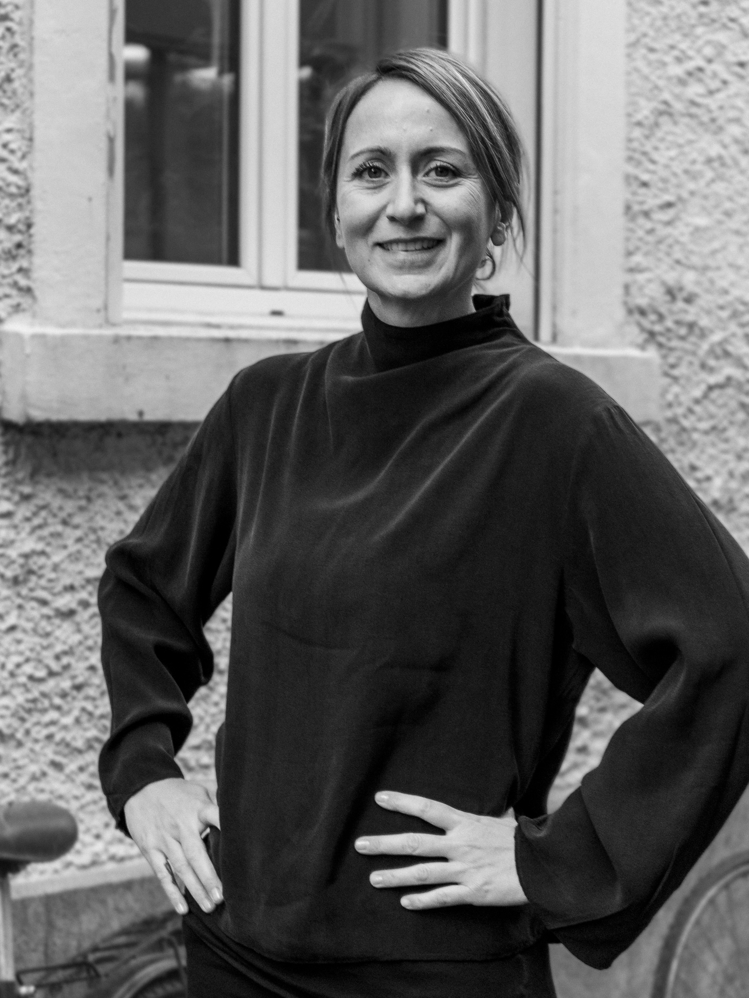 Betül Cam