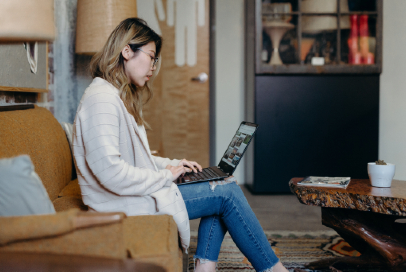 A lady researching the best plastic-free and zero-waste options