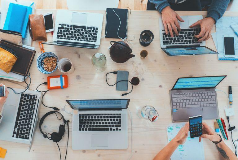 Laptops and mobile devices using cloud-based services on the web