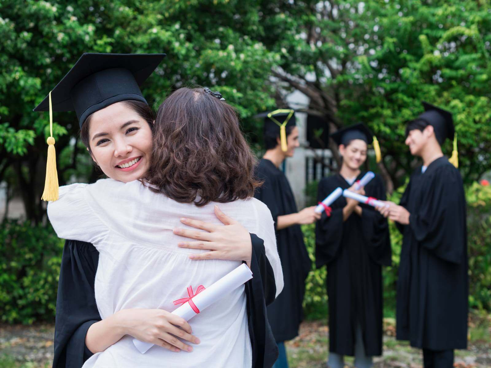 6 Simple Ideas for Connecting with Alumni after Graduation Formstack Blog