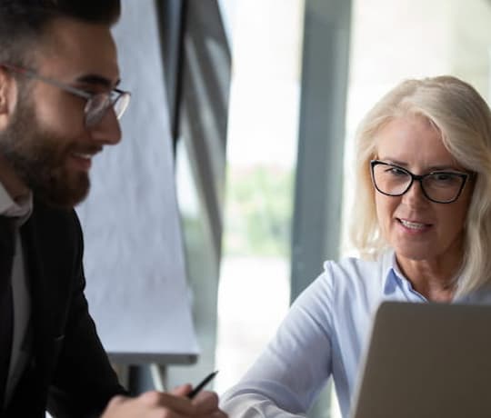 Workflow Management System Example: What to Share With Your | Gmelius