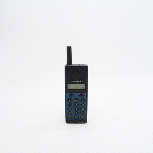 gsm ericsson ga628 bleu et noir