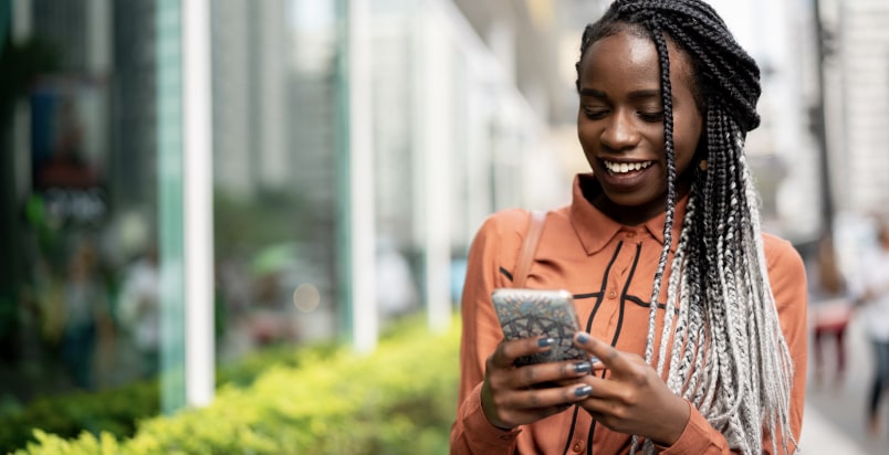 girl texting