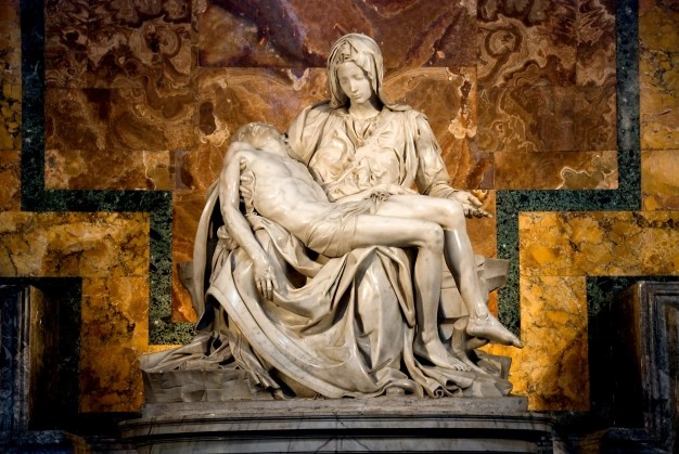 carrara marble statue