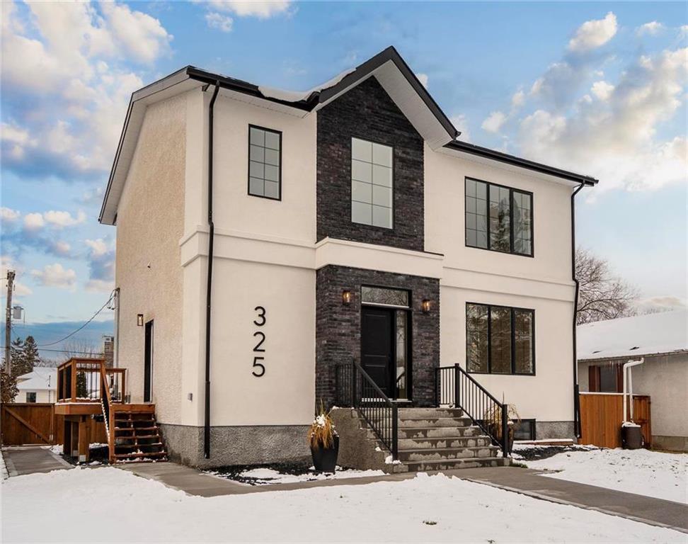 325 Lockwood Street, Winnipeg For Sale