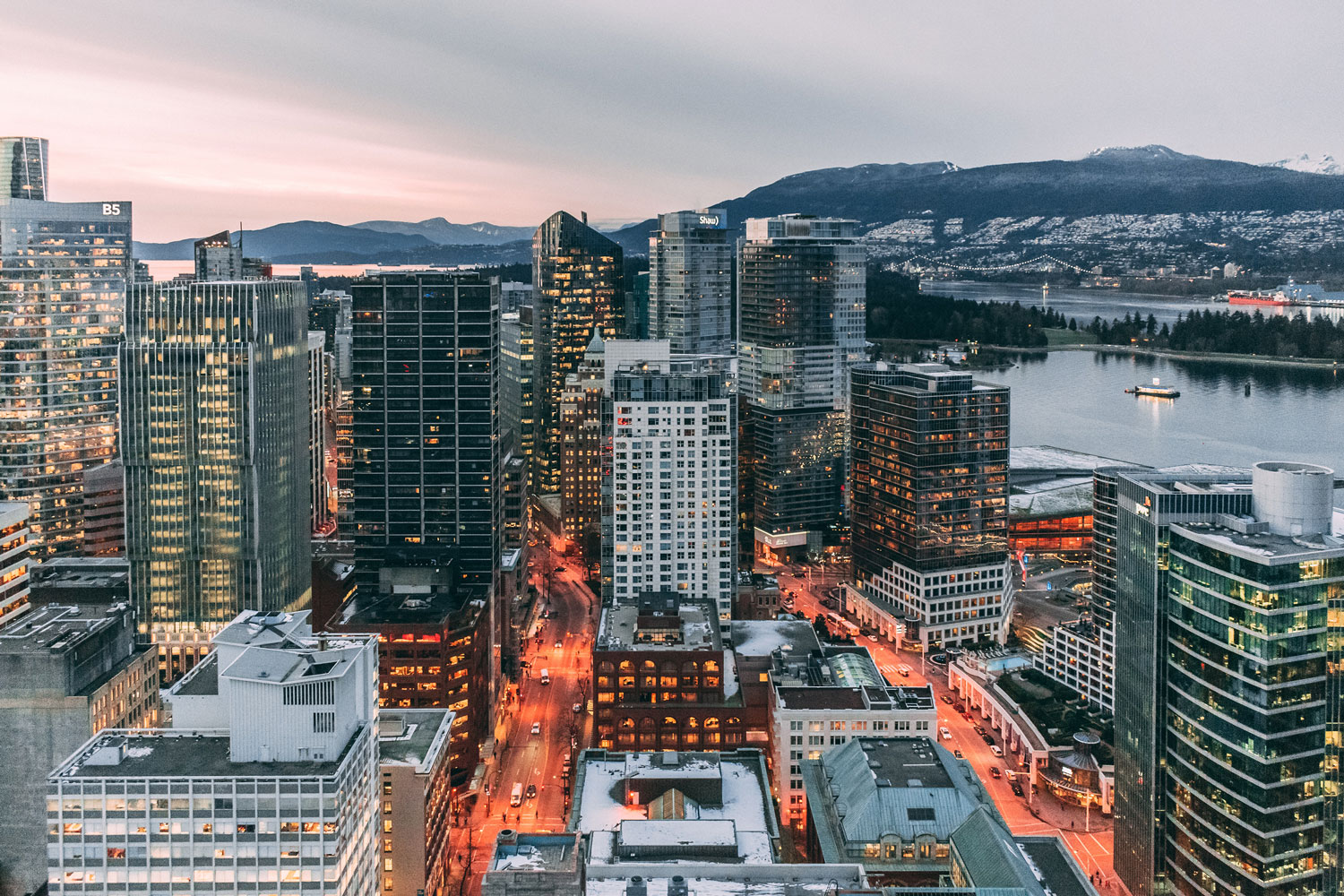 Why Vancouver is One of the Most Beautiful Cities in the World - Malone